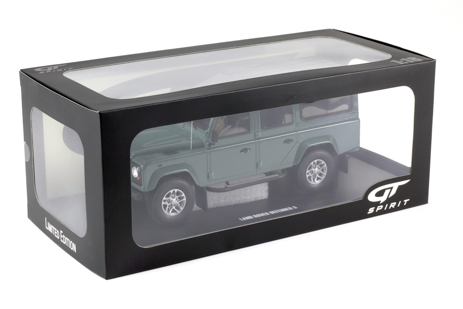 1:18 GT Spirit GT527 Land Rover Defender 3 Station Wagon 2016 Keswick green