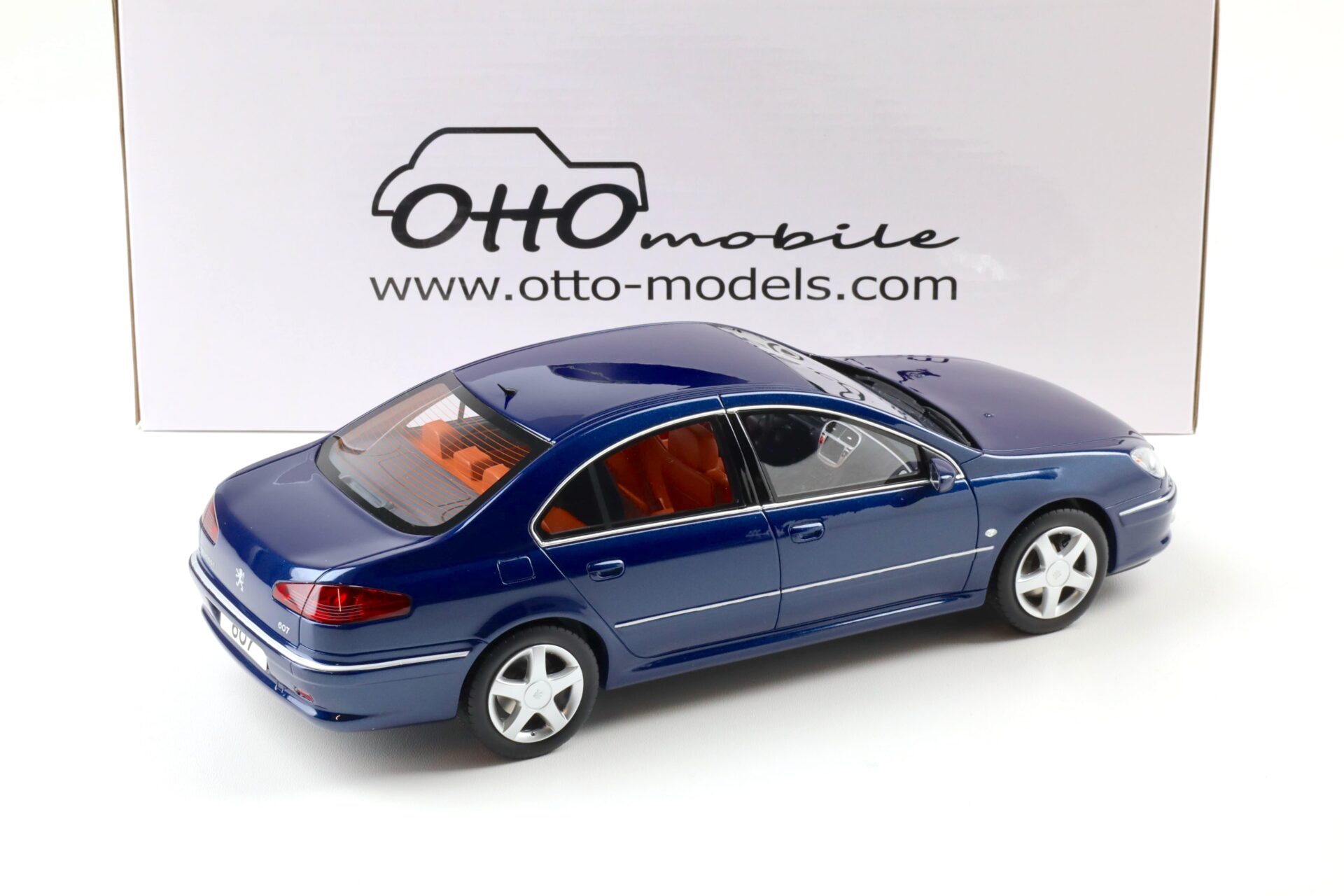 1:18 OTTO mobile OT485 Peugeot 607 3.0 V6 Limousine Phase 2 Montebello blue 2008