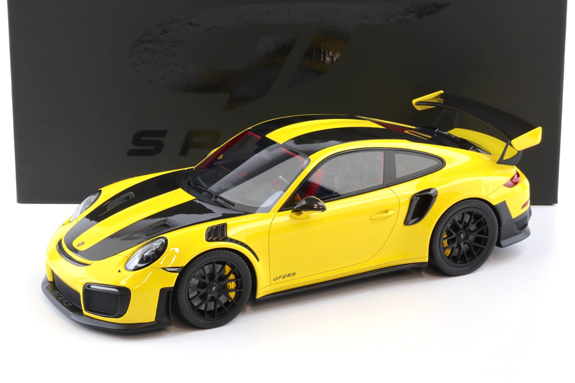1:12 GT Spirit GT535 Porsche 911 991.2 GT2 RS Weissach Package Racing yellow 2018