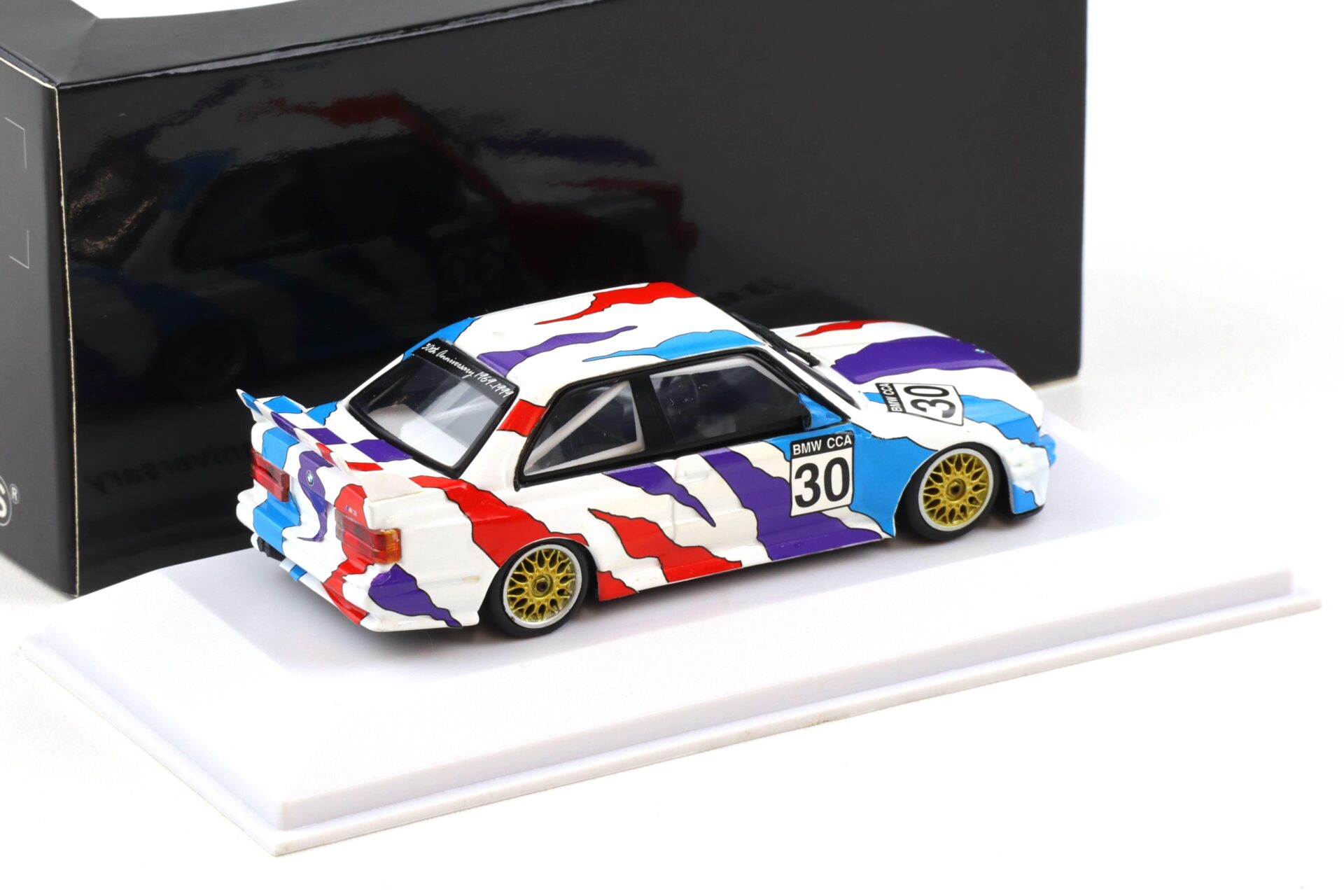 1:43 Minichamps BMW M3 E30 BMW Car Club of America 30th Anniversary