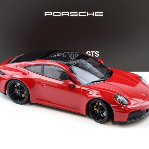 1:18 Minichamps Porsche 911 992.2 Carrera GTS Coupe Carmine red WAP DEALER