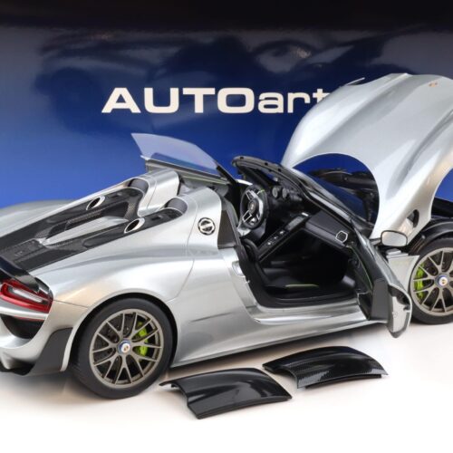 1:12 AUTOart Porsche 918 Spyder 2013 silver metallic 12123