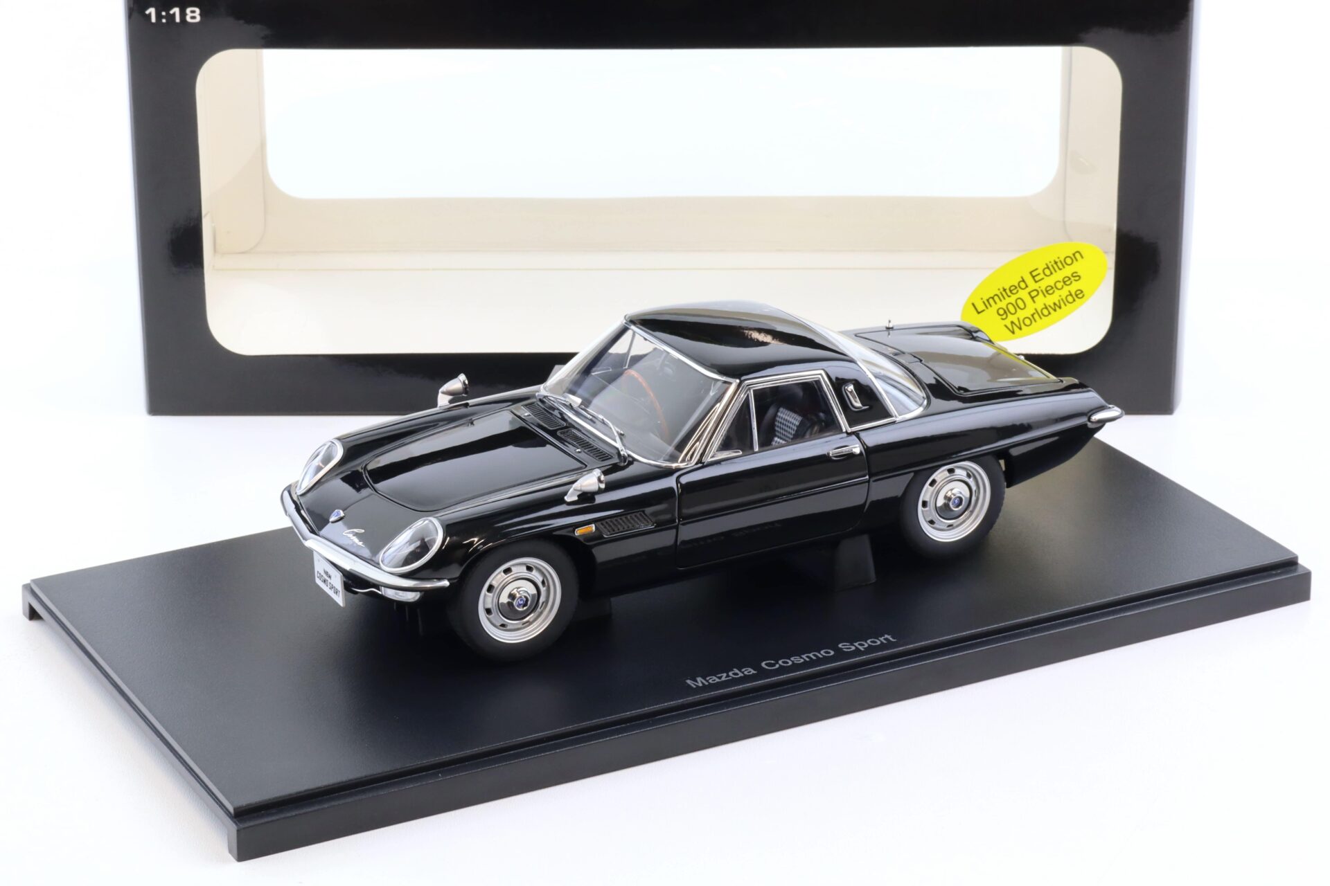 1:18 AUTOart Mazda Cosmo Sport Coupe black Diecast - Limited 900 pcs.