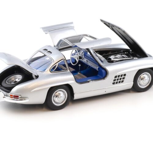 1:18 Norev Mercedes 300 SL Flügeltürer Gullwing 1954 silver/ blue interior - Limited 660 pcs.