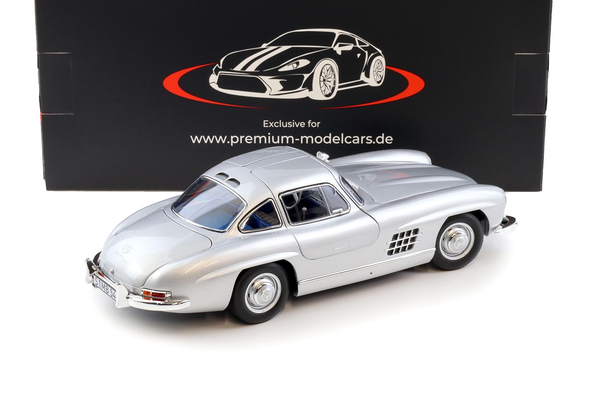 1:18 Norev Mercedes 300 SL Flügeltürer Gullwing 1954 silver/ blue interior - Limited 660 pcs.