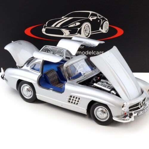 1:18 Norev Mercedes 300 SL Flügeltürer Gullwing 1954 silver/ blue interior - Limited 660 pcs.