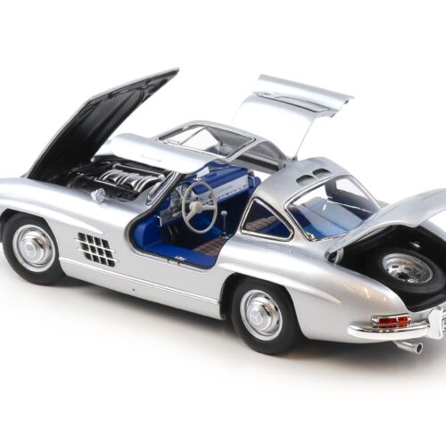 1:18 Norev Mercedes 300 SL Flügeltürer Gullwing 1954 silver/ blue interior - Limited 660 pcs.