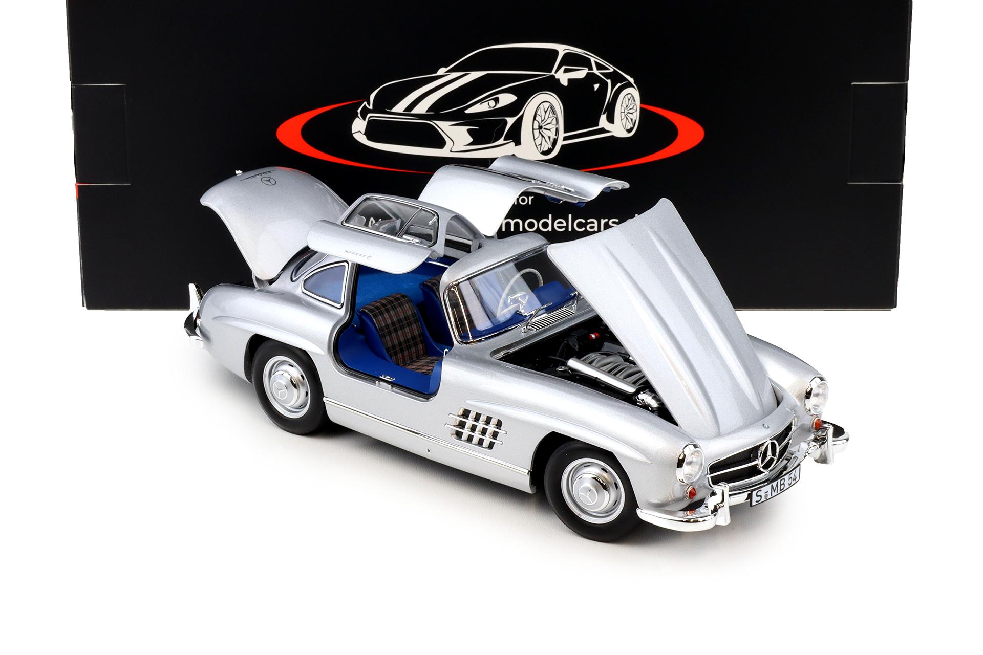 1:18 Norev Mercedes 300 SL Flügeltürer Gullwing 1954 silver/ blue interior - Limited 660 pcs.