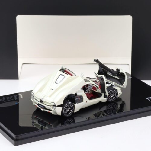 1:43 LCD Models Pagani Utopia Coupe white/ light gold LCD43012-WH
