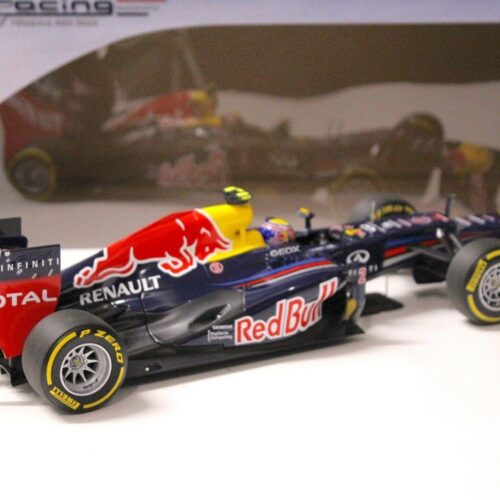 1:18 Minichamps Red Bull Racing Renault RB8 F1 Webber 2012