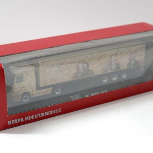 1:87 Herpa Mercedes Actros LH box semi-trailer "K.POLAK" - Image 4