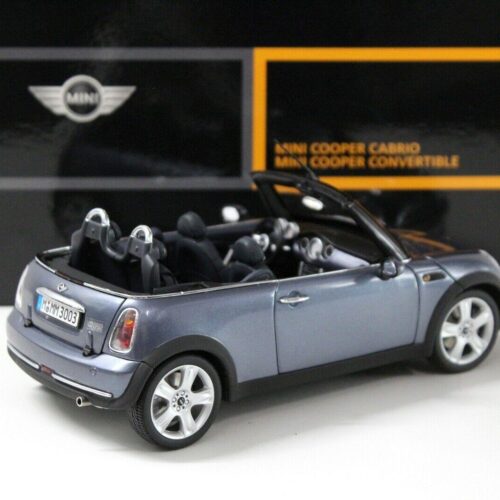 1:18 Kyosho Mini Cooper Convertible R52 Cool blue DEALER VERSION - Image 3