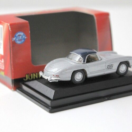 1:72 Schuco Mercedes Benz 300SL Coupe silver - Image 2