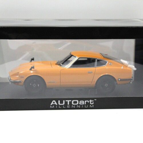 1:18 AUTOart Nissan Fairlady Z432 (PS30) RHD orange