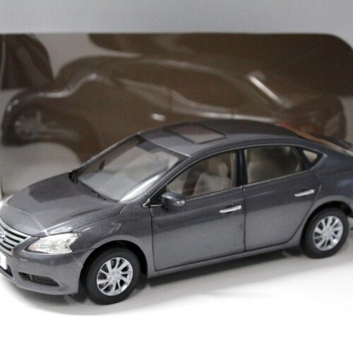 1:18 Paudi Model Nissan Sentra (Sylphy) Sedan grey DEALER VERSION