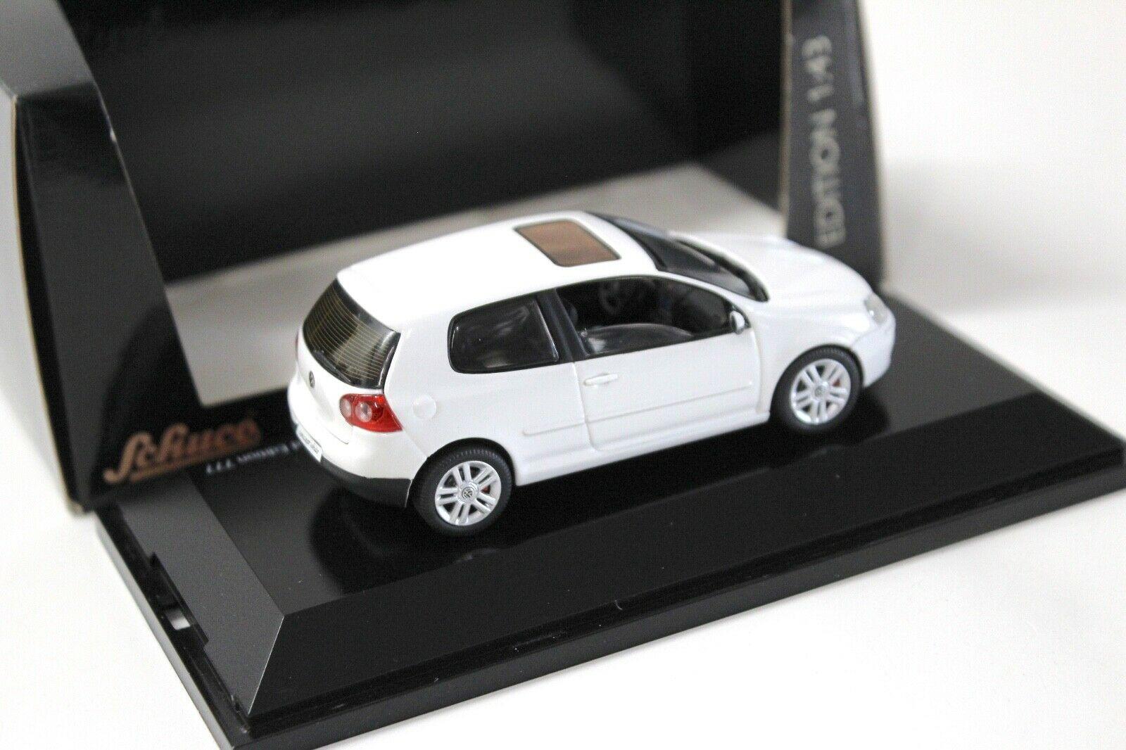 1:43 Schuco VW Golf V 5 Concept white