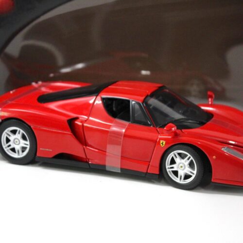 1:18 Hot Wheels Ferrari Enzo 2002 red