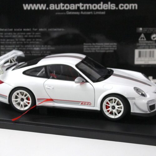 1:18 AUTOart Porsche 911 (997) GT3 RS 4.0 white