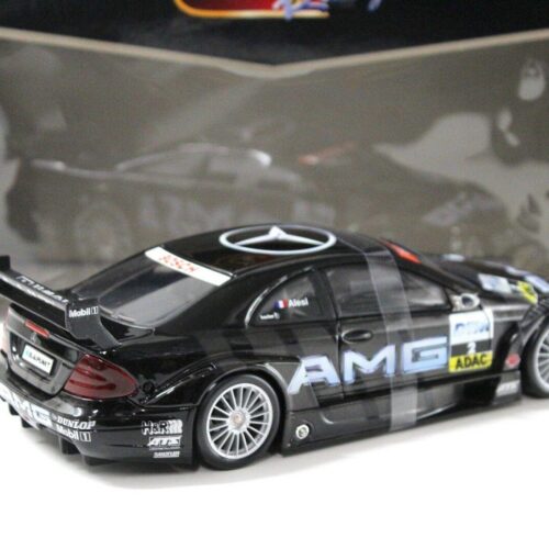 1:18 Maisto Mercedes CLK DTM 2002 Alesi #2 AMG