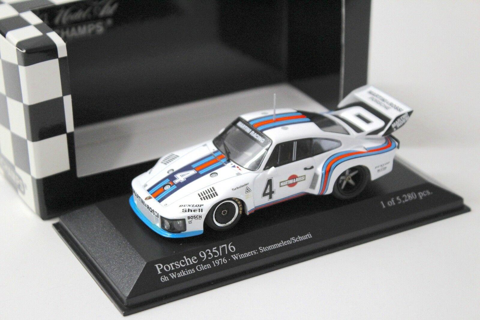 1:43 Minichamps Porsche 935/76 Martini Racing #4 Watkins white