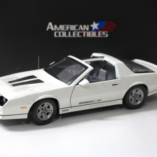 1:18 SunStar 1985 Chevrolet Camaro IROC-Z white