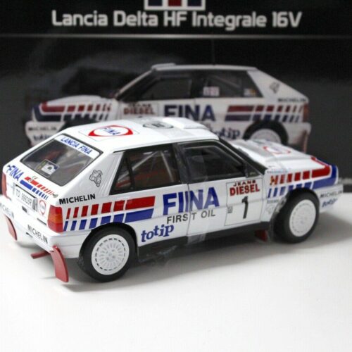 1:18 SunStar Lancia Delta HF Integrale 16V Rallye Sanremo #1 white