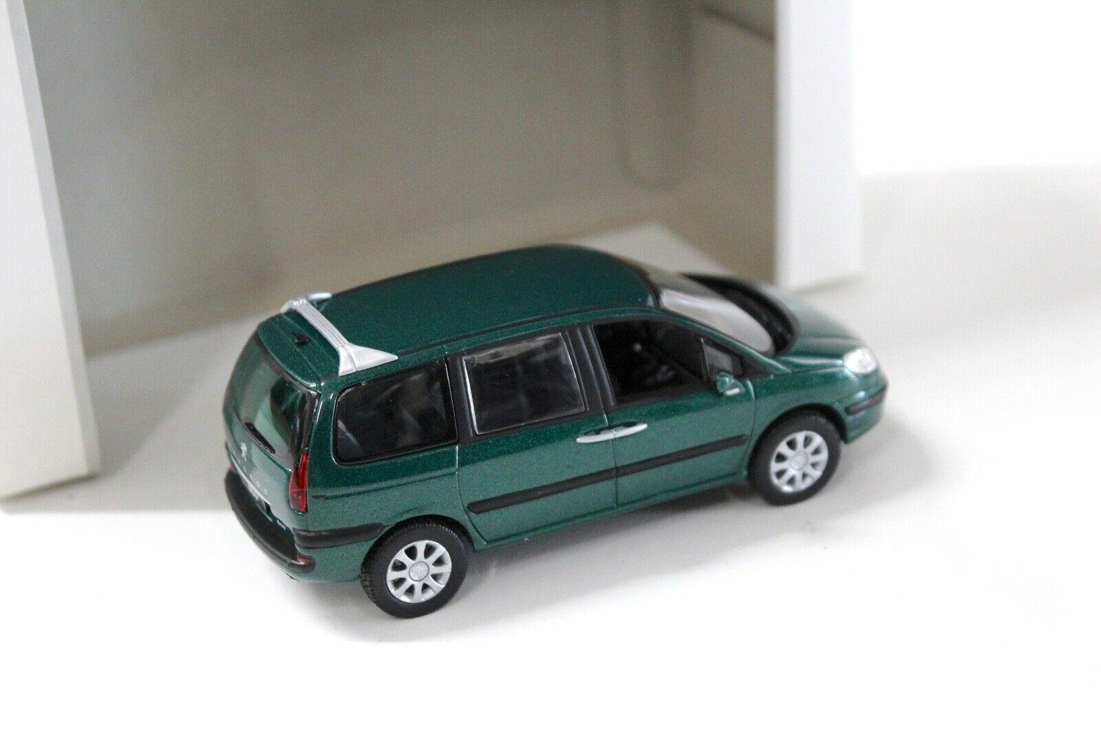 1:43 Norev Peugeot 807 dark green DEALER VERSION