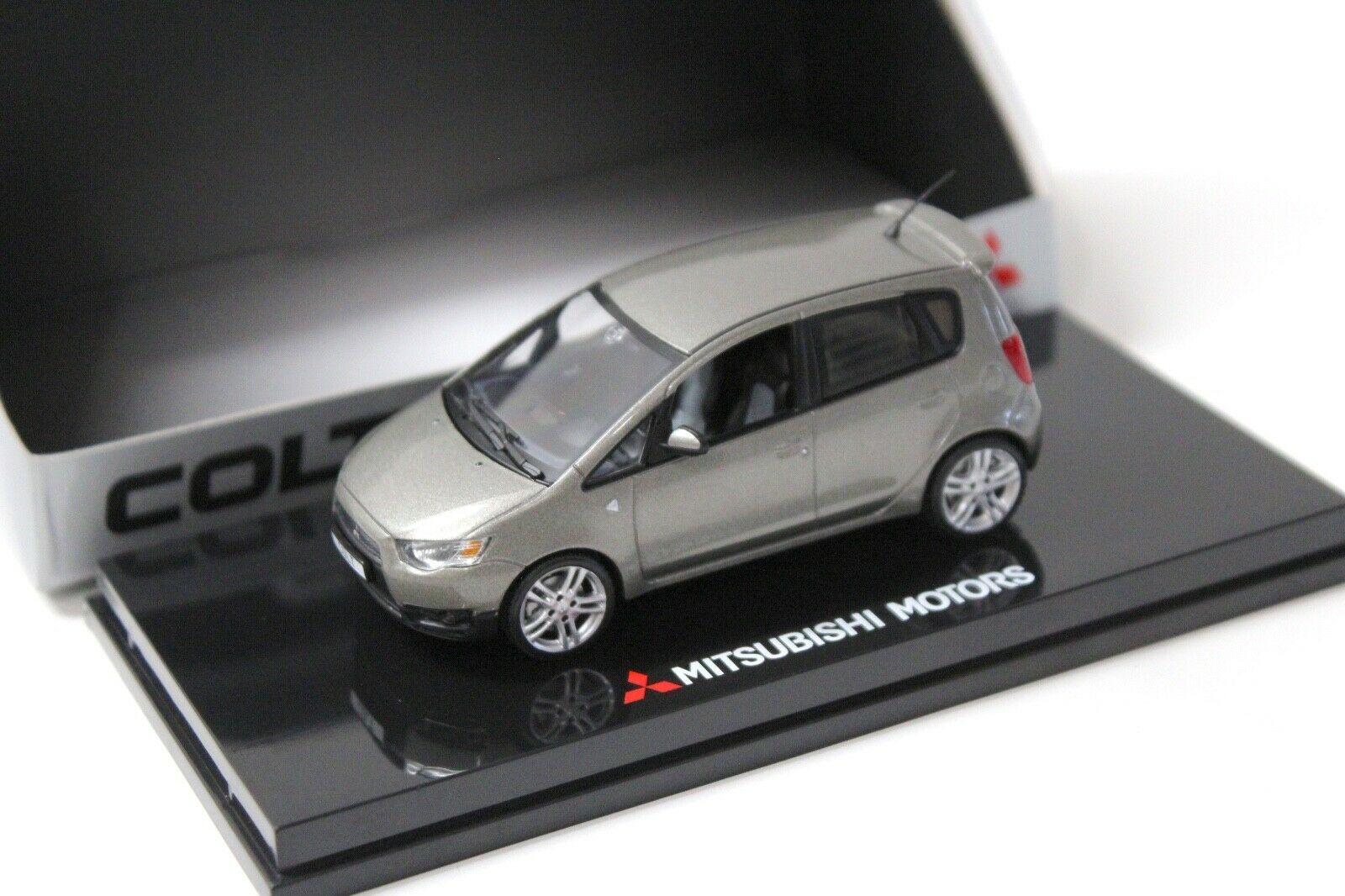 1:43 Vitesse Mitsubishi Colt 5-Doors Glamour grey DEALER VERSION