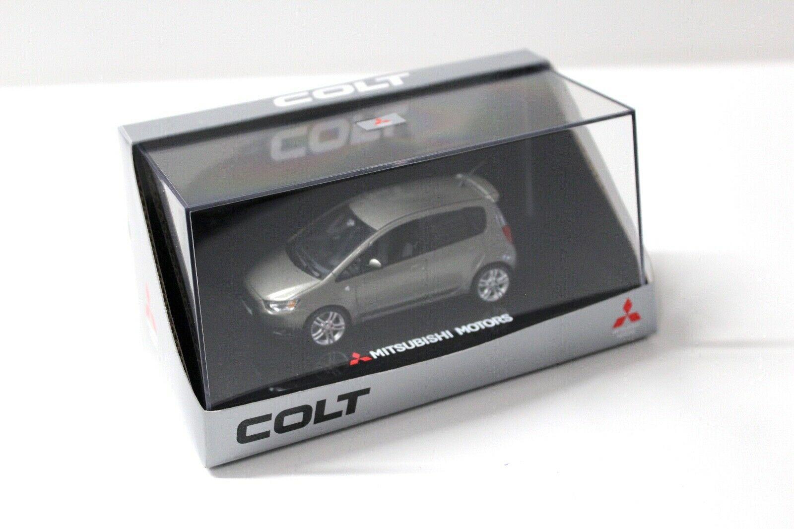 1:43 Vitesse Mitsubishi Colt 5-Doors Glamour grey DEALER VERSION