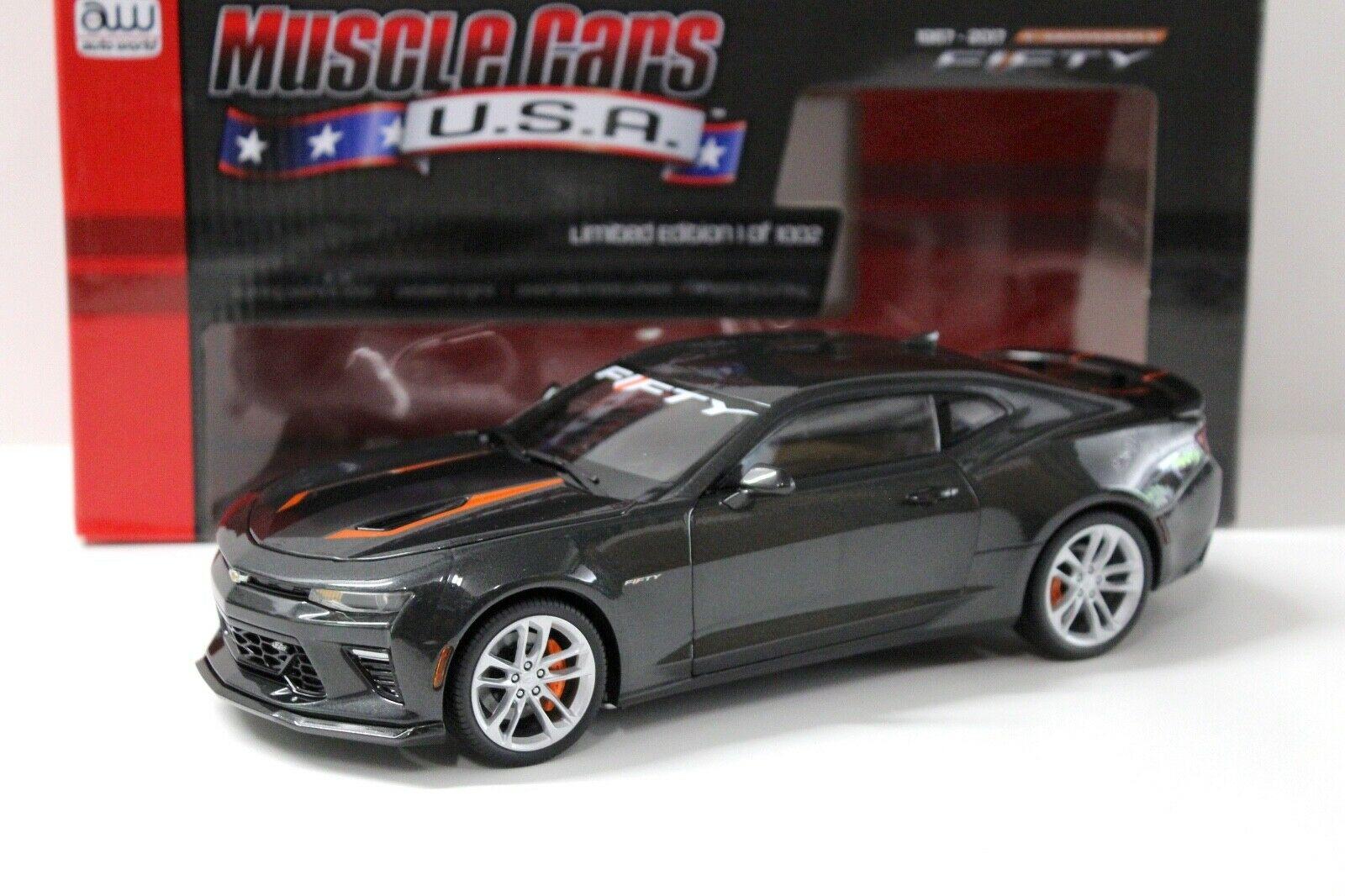 1:18 AUTO World Chevrolet Camaro SS 2017 grey *50th Anniversary*
