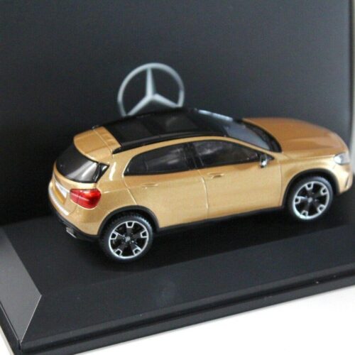 1:43 Spark Minimax Mercedes GLA X156 gold-beige DEALER VERSION