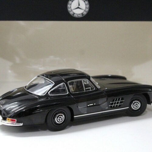 1:18 Minichamps Mercedes 300SL Coupe black DEALER VERSION