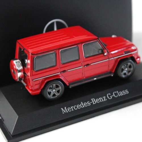 1:43 Norev Mercedes G-Klasse W463 Feueropal red DEALER VERSION