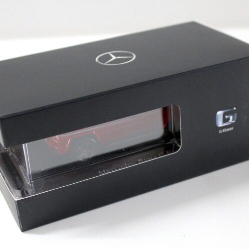 1:43 Norev Mercedes G-Klasse W463 Feueropal red DEALER VERSION
