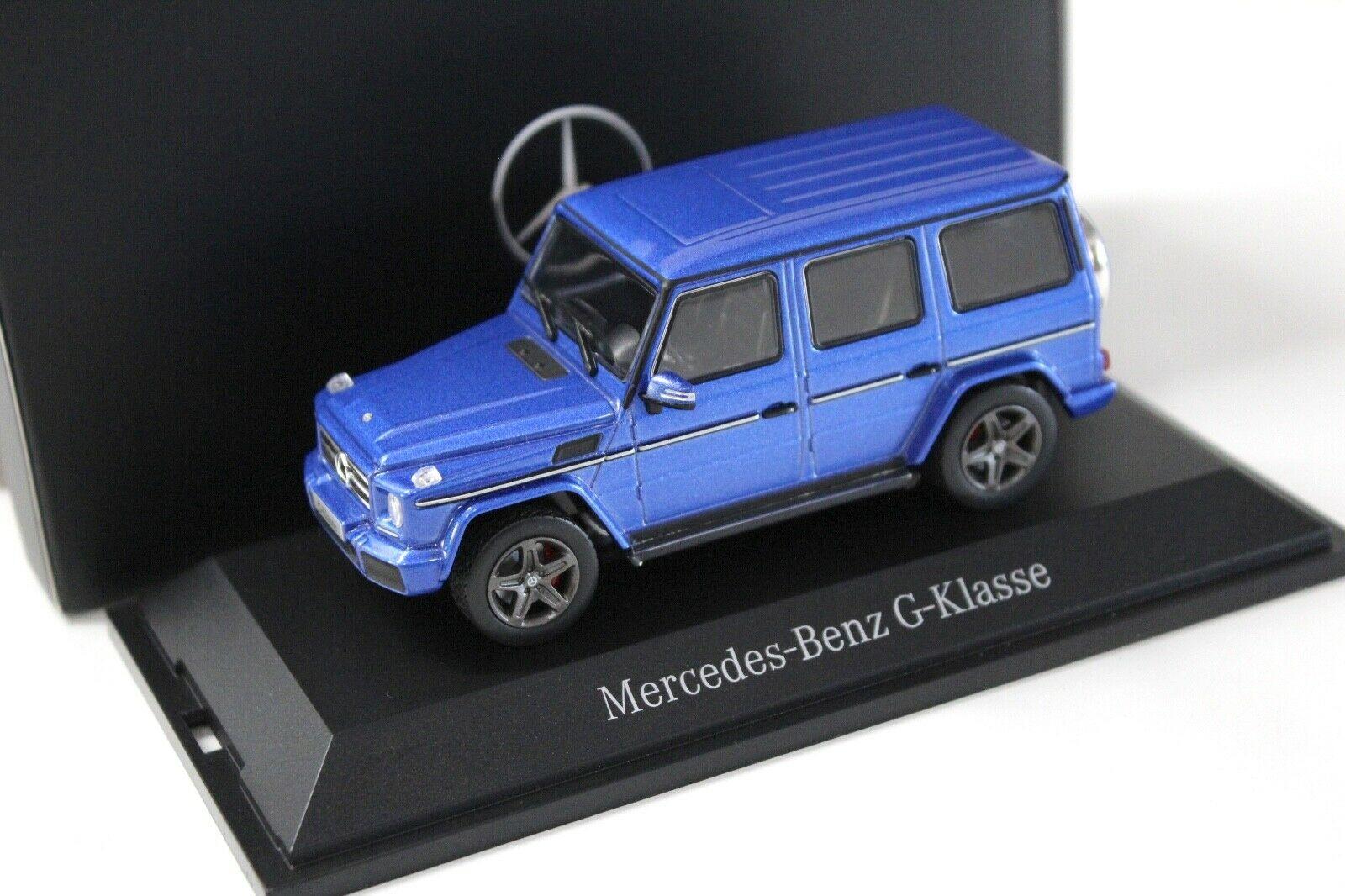 ID 36862 orig 1.jpg 1:43 Norev Mercedes G-Klasse W463 Mauritius blue DEALER VERSION