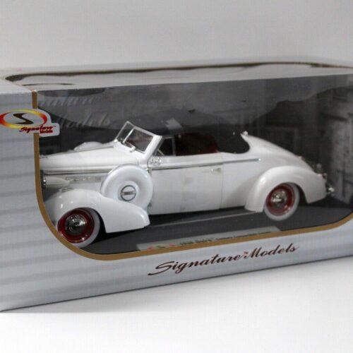 1:18 Signature Models 1938 Buick Century Convertible white