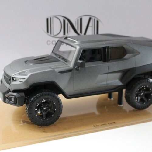 1:18 DNA Rezvani Tank 2018 grey