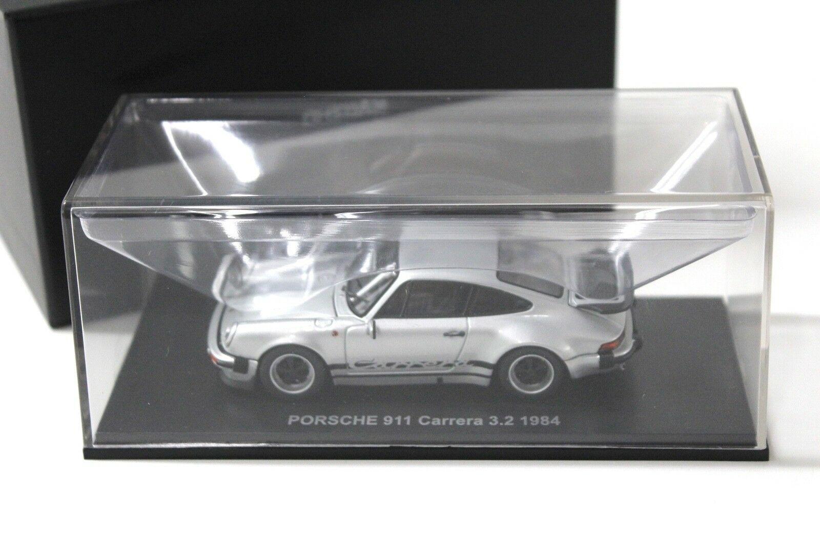1:43 Kyosho Porsche 911 Carrera 3.2 Coupe silver 1984