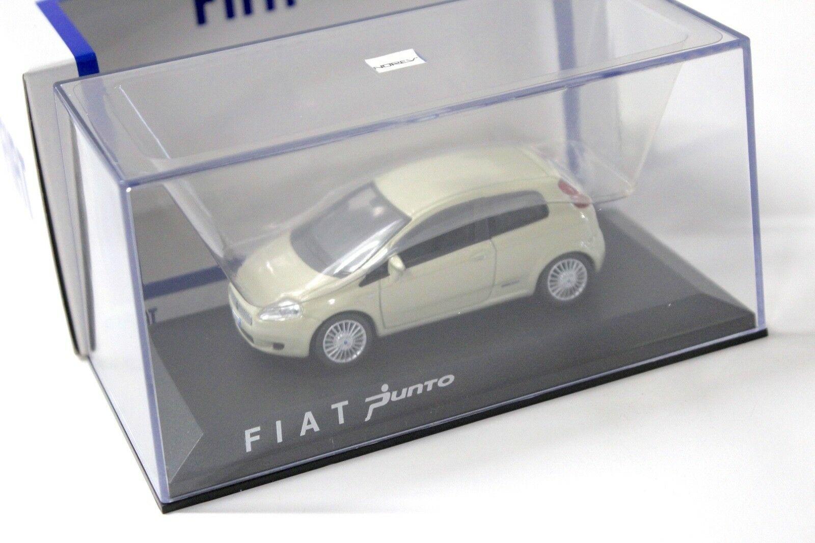 1:43 Norev Fiat Punto 2005 Sand beige