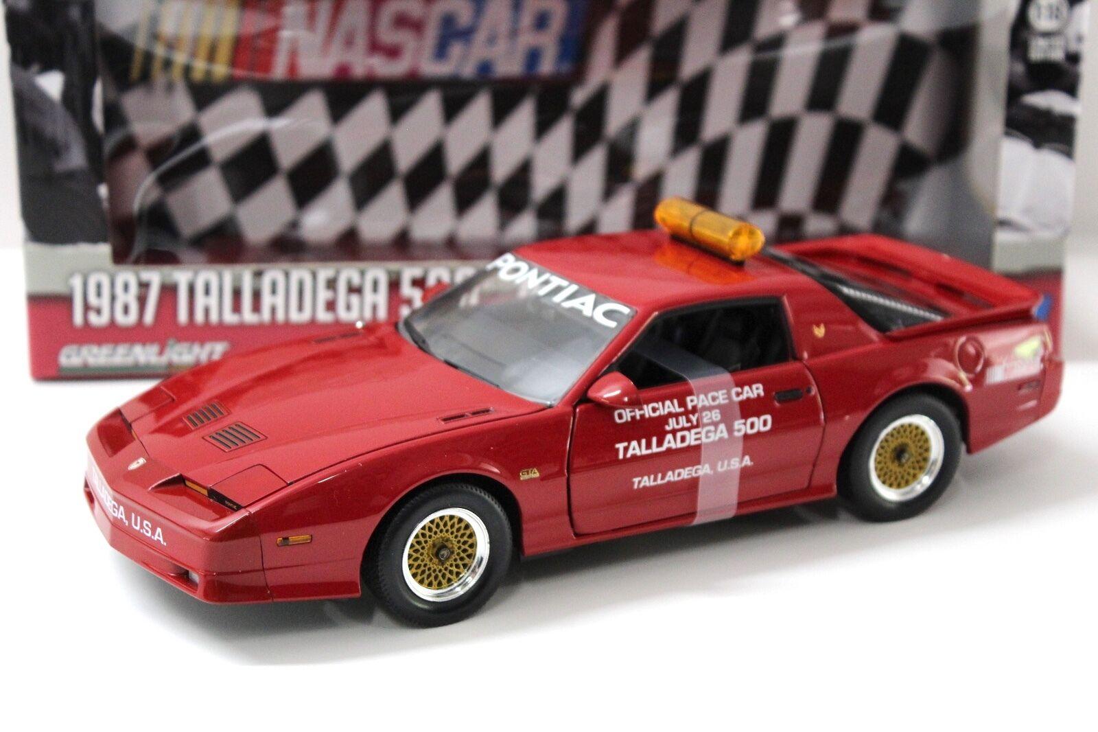1:18 Greenlight Pontiac GTA 1987 Talladega 500 Pace Car red