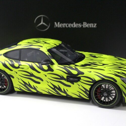 1:12 Premium ClassiXXs Mercedes AMG GT S camouflage design DEALER VERSION - Image 2