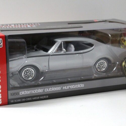 1:18 Auto World Oldsmobile Cutless Hurst/olds Coupe silver 1968