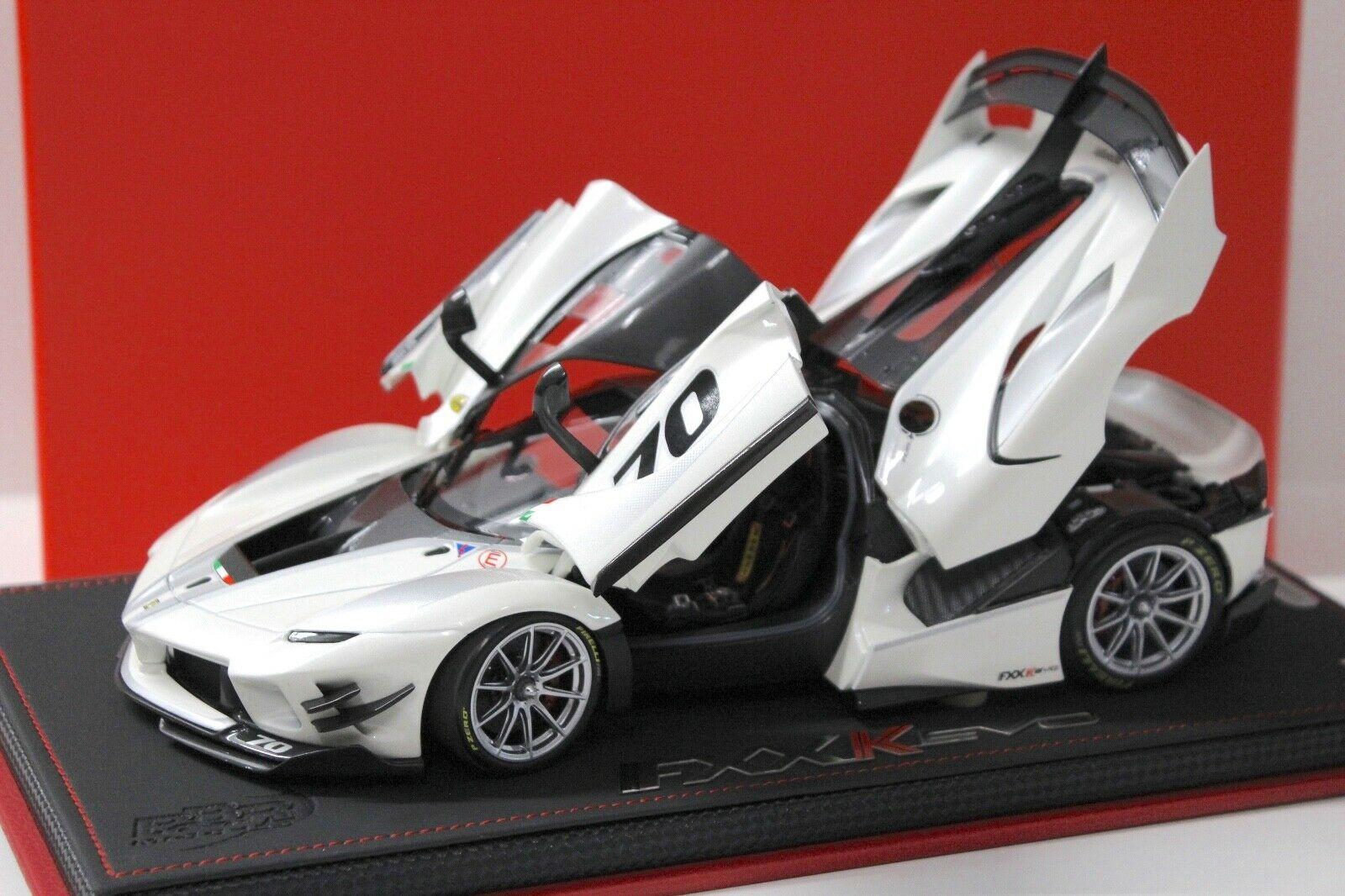 1:18 BBR Ferrari FXXK EVO Presentazione Car #70 white FULL OPENING
