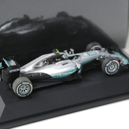 1:43 Minichamps Mercedes AMG Petronas F1 W07 Rosberg 2016 DEALER VERSION - Image 2