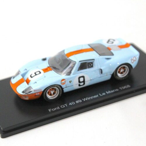 1:43 Spark Ford GT 40 #9 Winner Le Mans 1968 Gulf blue