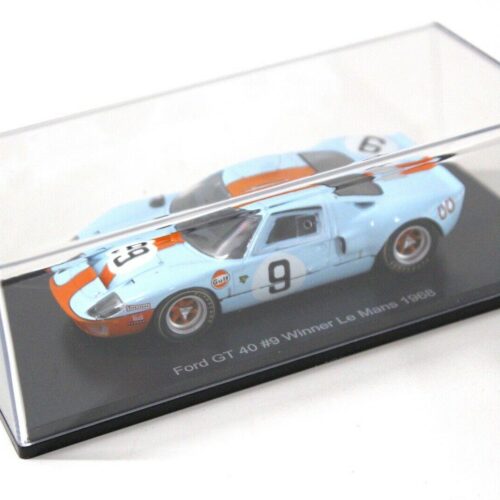 1:43 Spark Ford GT 40 #9 Winner Le Mans 1968 Gulf blue