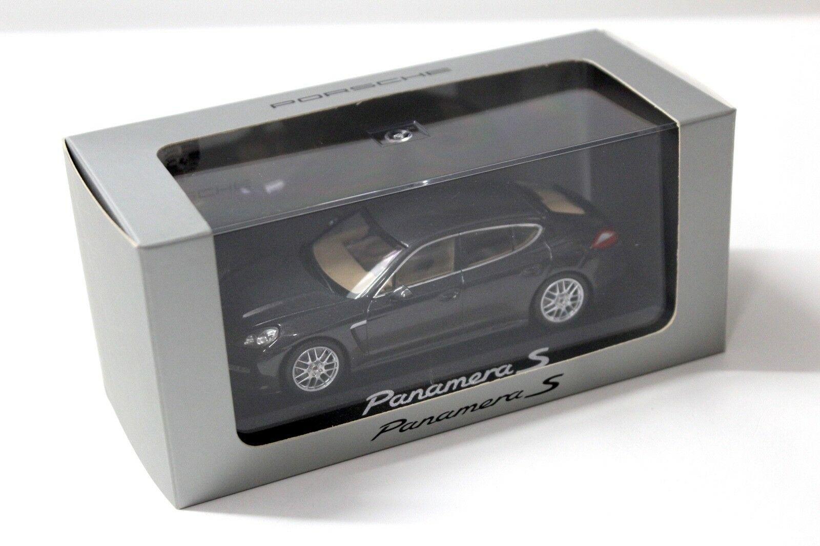 1:43 Minichamps Porsche Panamera S dark grey DEALER VERSION