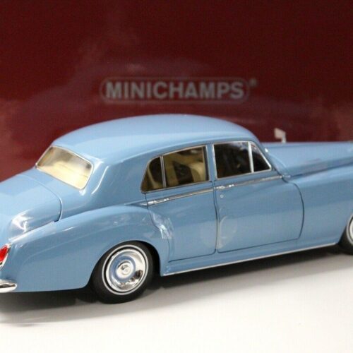 1:18 Minichamps Rolls Royce Silver Cloud II Limousine 1960 blue