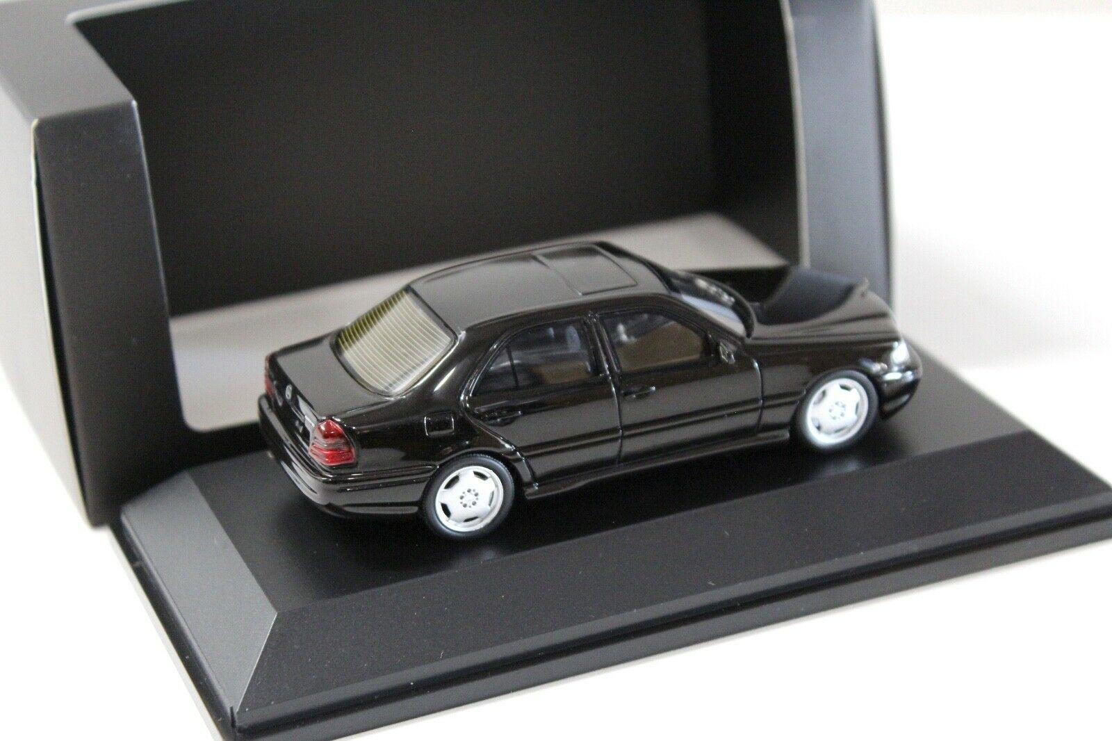 1:43 Spark Minimax Mercedes C43 AMG W202 black DEALER VERSION