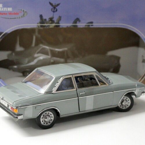 1:18 Signature Models Audi 100 LS grey 1972